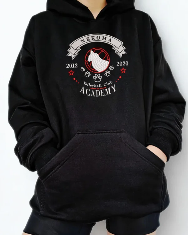 Poleron negro con diseño de anime, nekoma, haikyuu